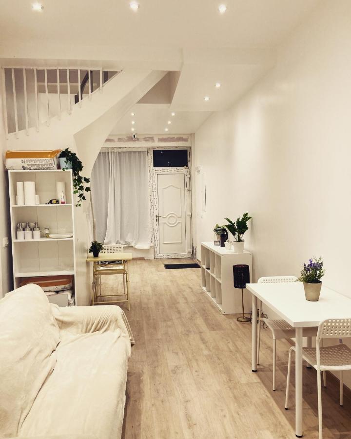 Benny'S Rooms Brussels City Centre Esterno foto