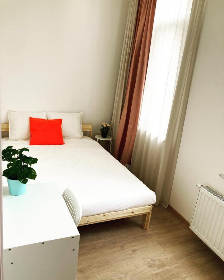 Benny'S Rooms Brussels City Centre Esterno foto