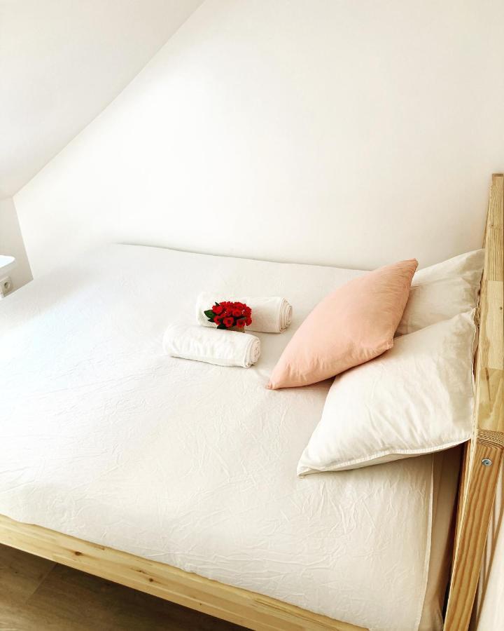 Benny'S Rooms Brussels City Centre Esterno foto