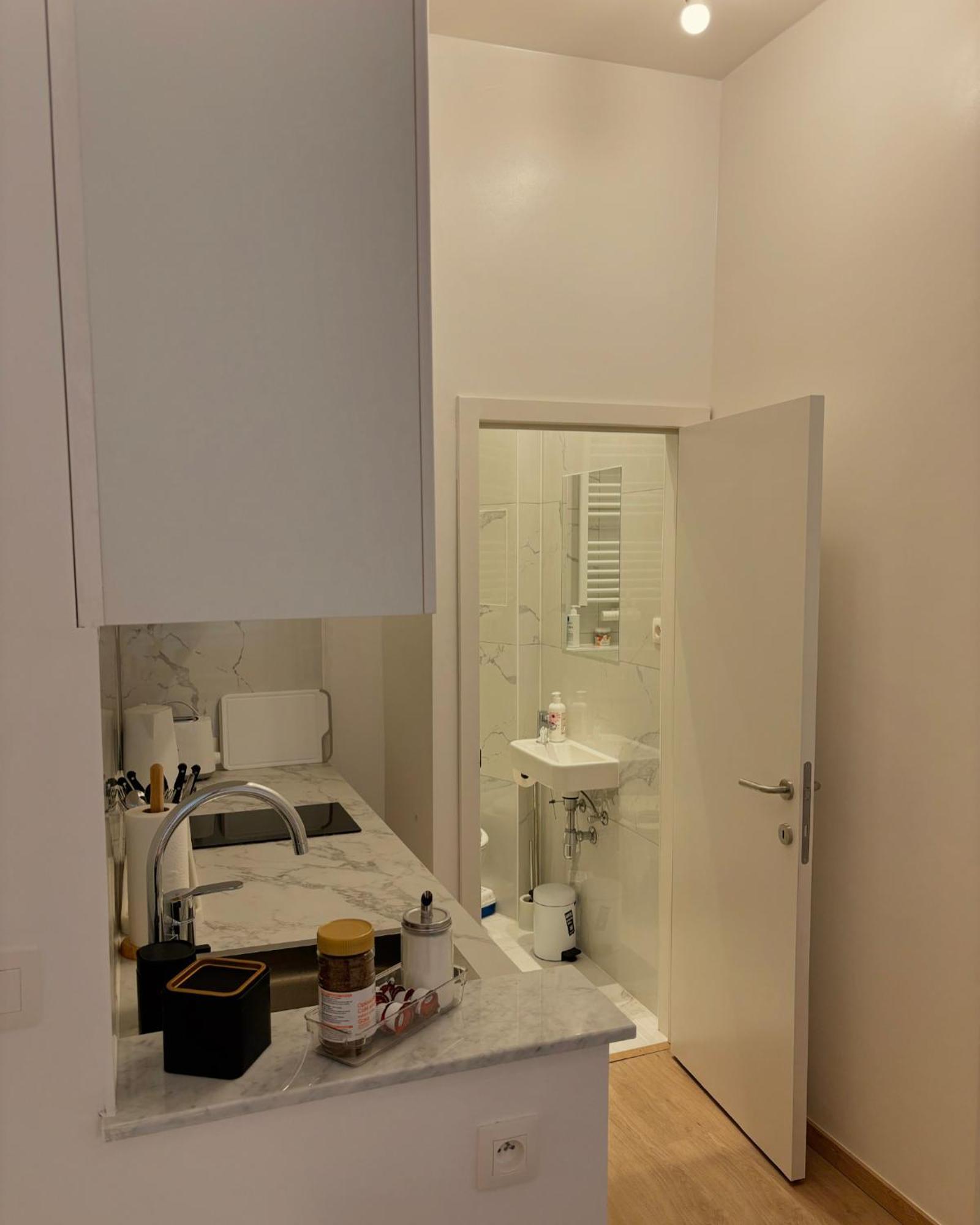 Benny'S Rooms Brussels City Centre Esterno foto