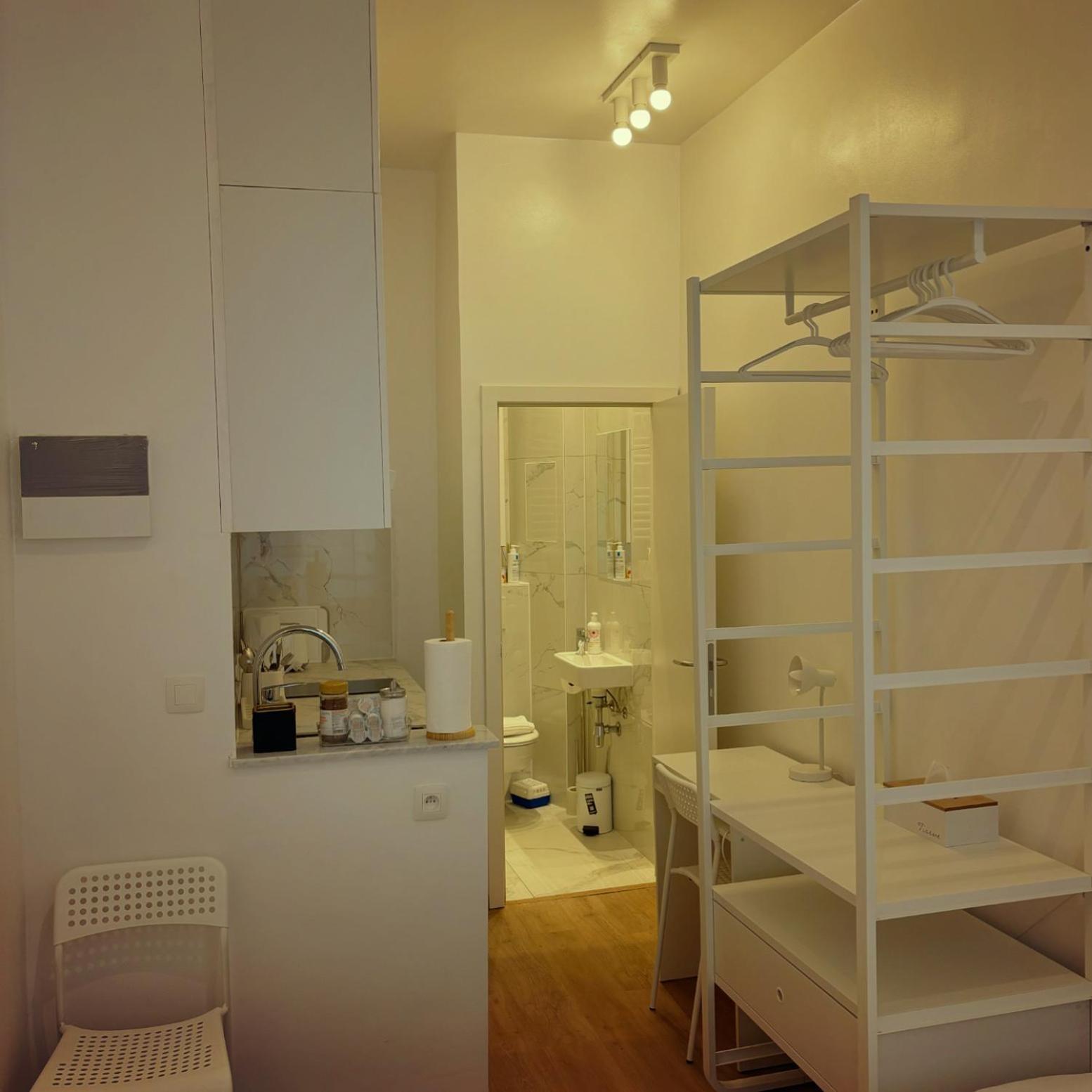 Benny'S Rooms Brussels City Centre Esterno foto